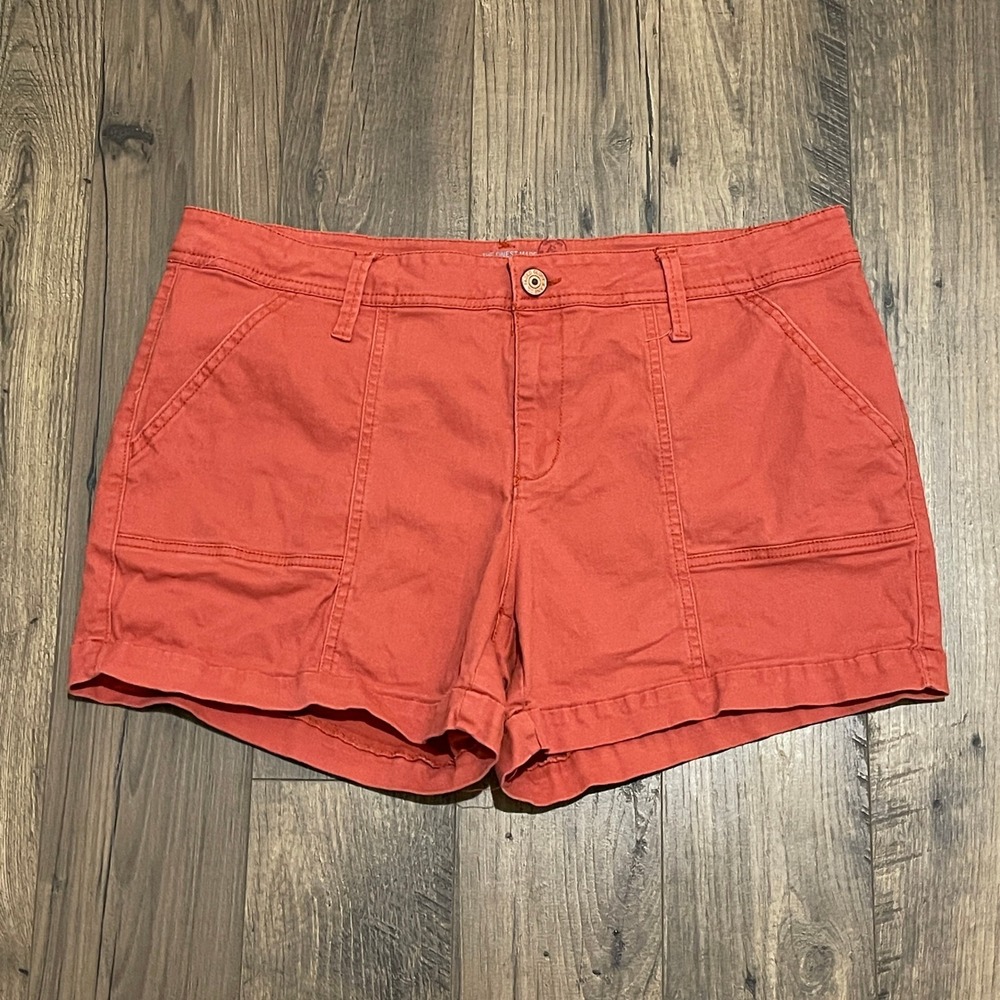 Faded Glory Womens Clay Orange Chino Shorts Size 16 Stretch Cotton Cuffed Hem